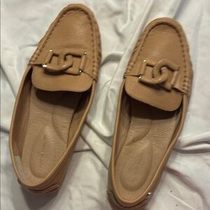 ANTONIO MELANI Camel Leather Chain-Detail Loafers